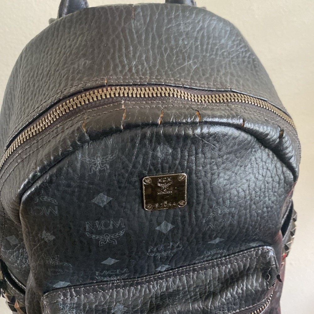 MCM Black Leather Backpack - Picture 9 of 16